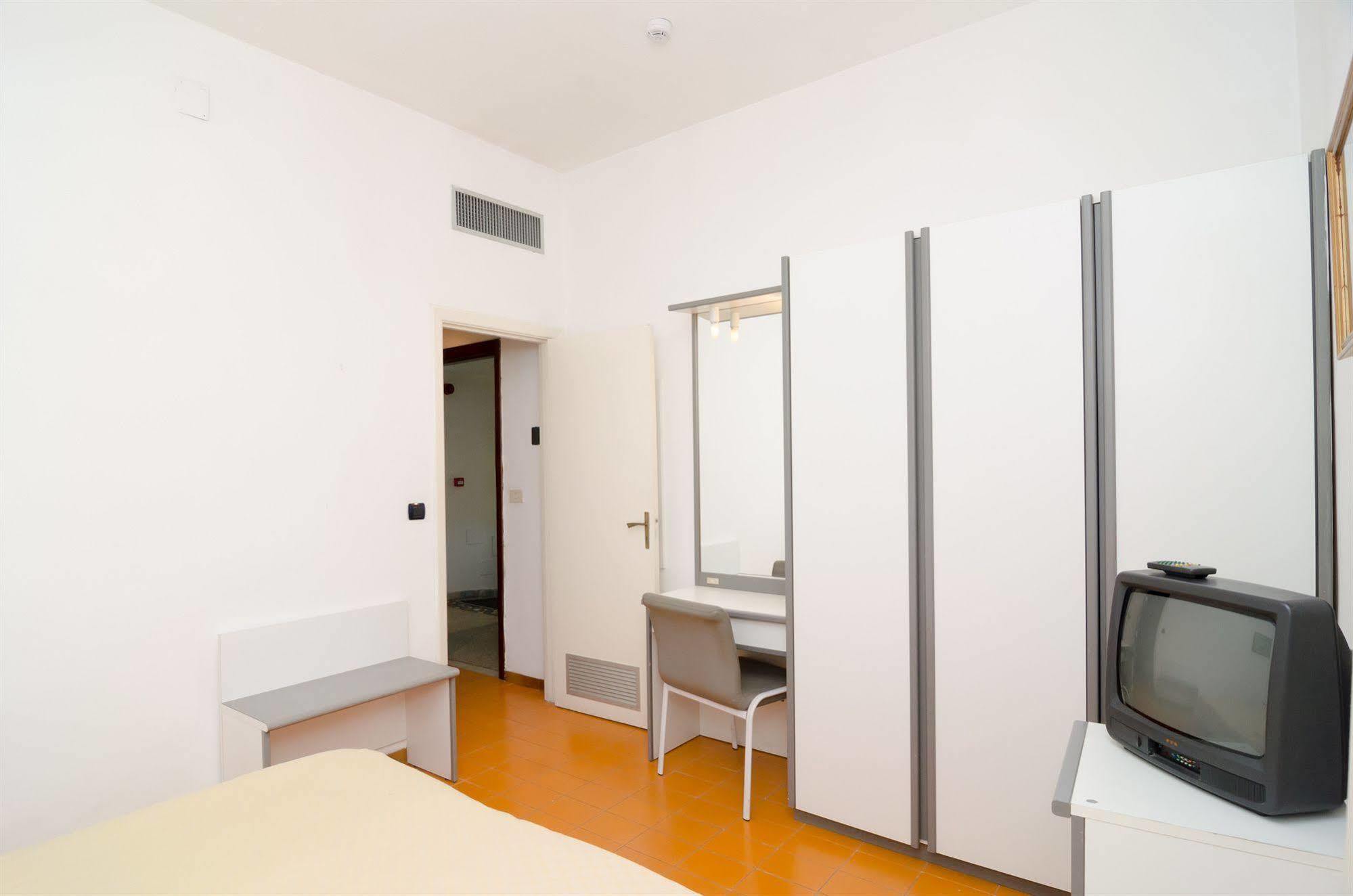 Hotel Flora Wellness & Beauty Ischia Exterior photo